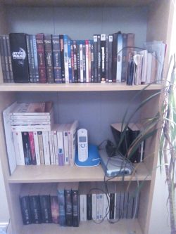 La biblio/ludo/dvdthèque de Bibouzh